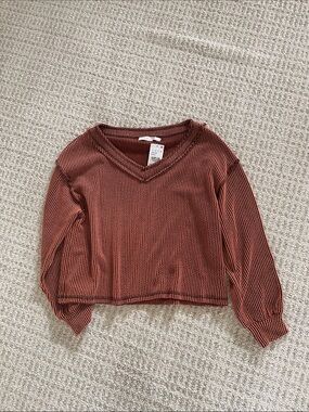 LUSH NWT Women's V-Neck Ribbed Sweater - Rust
